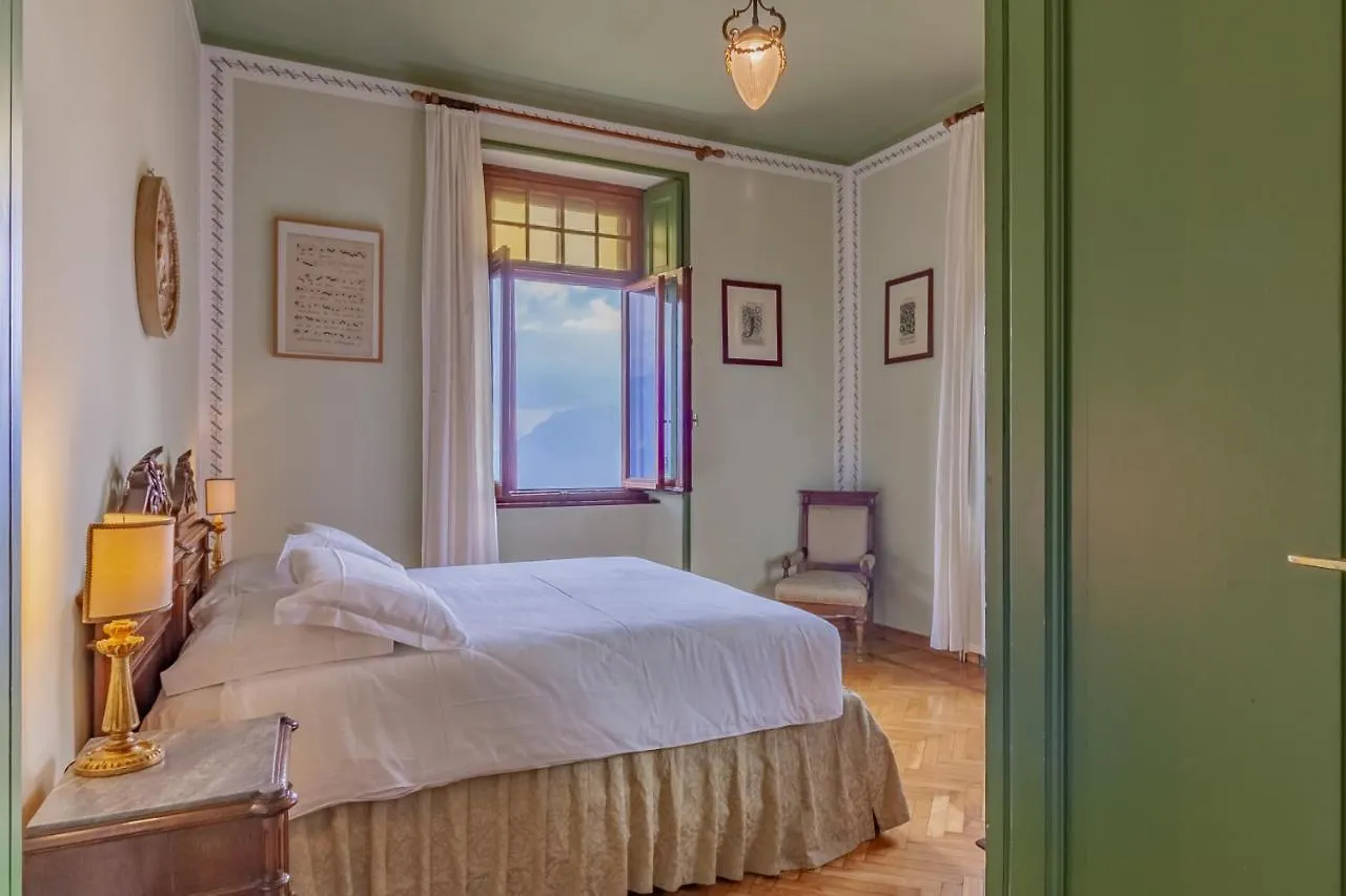 Family Villa With Stunning Lake View By Wonderful Italy Civenna Italien
